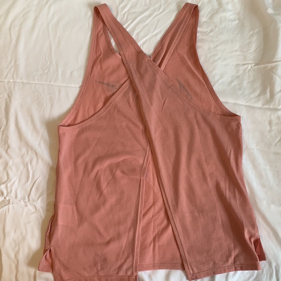 Nike Pink Cross Back Tank Top Size Small - Picture 5 of 5